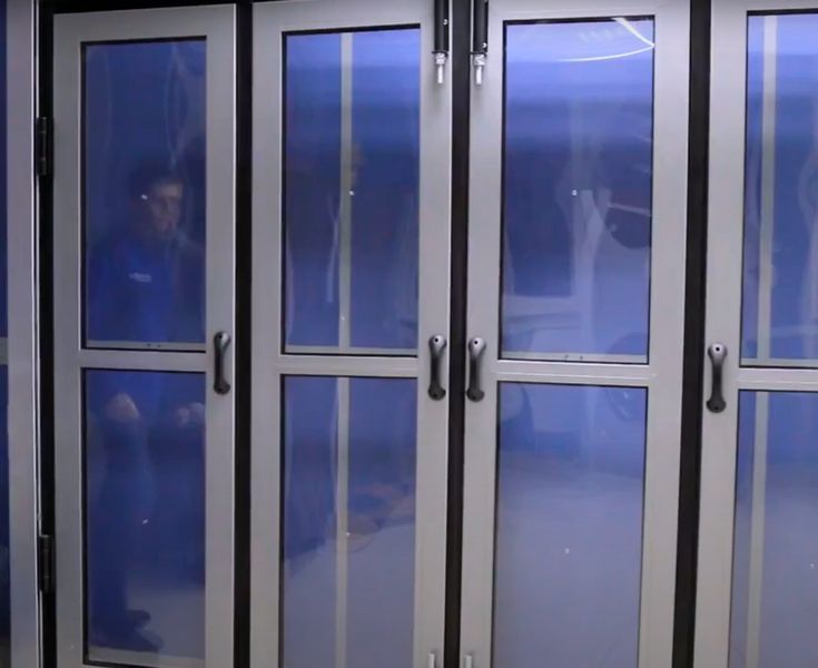 Панорамные ворота промышленные складные DoorHan IFG-P без нижней направляющей 1099176621 фото
